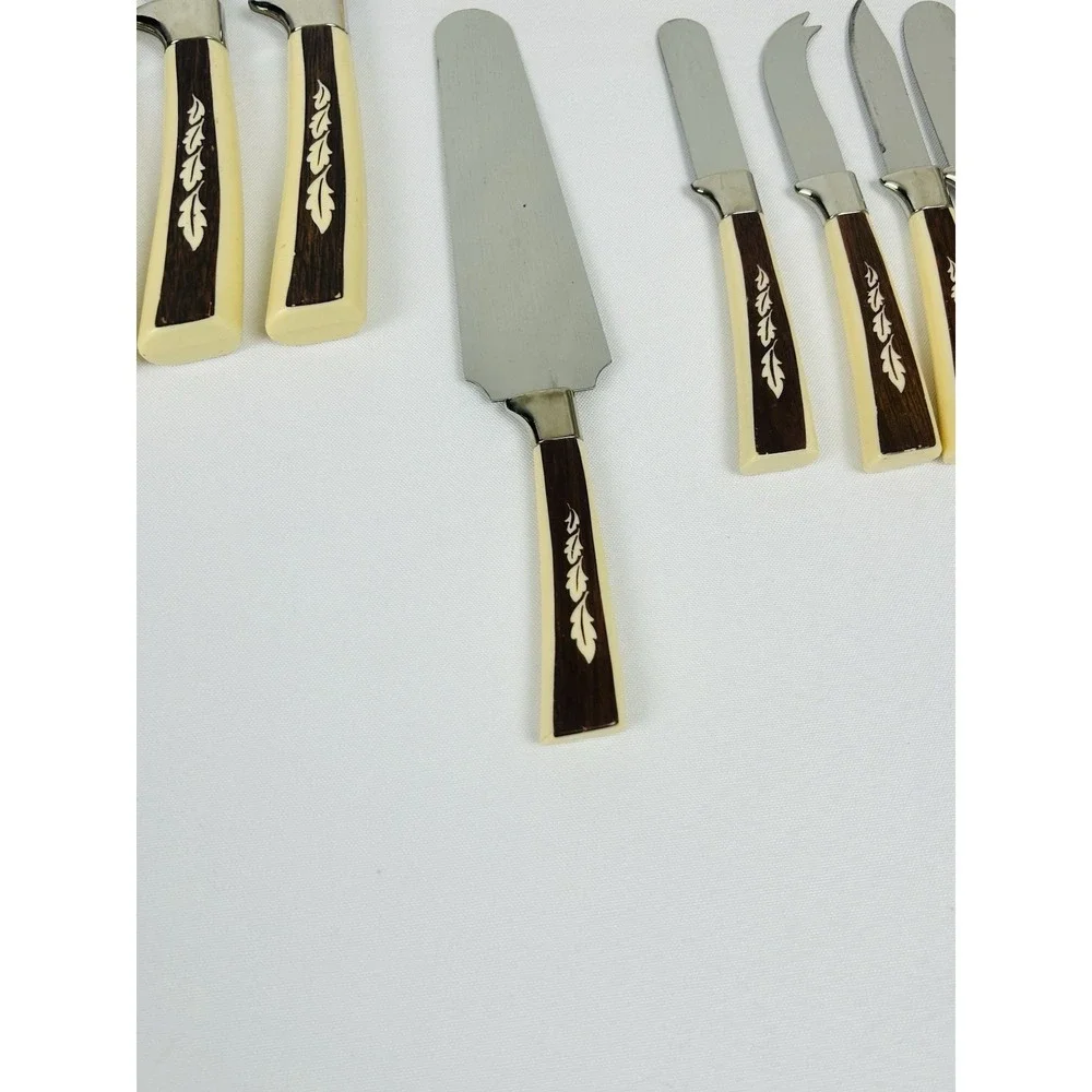Regent Sheffield Silverware Set Vintage MCM Leaf Pattern 18pc Knives Serving Set